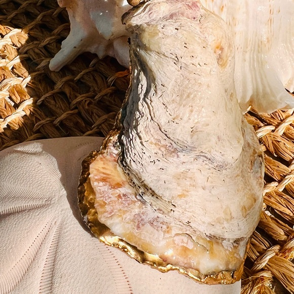 🐚 Gorgeous COSTAL handcrafted blue oyster shell-GOLD accents-freshwater PEARL! - Picture 8 of 9